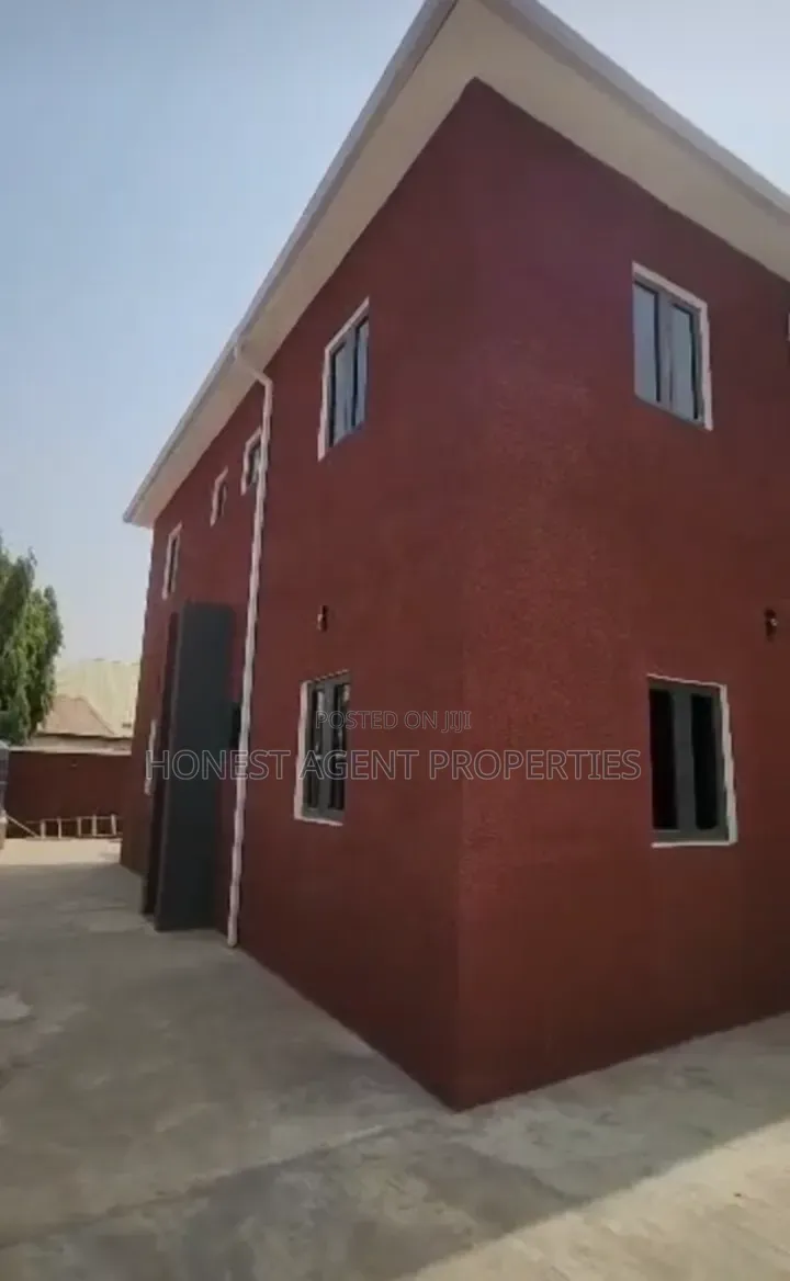 2bdrm Block of Flats in Kubwa for sale in Kubwa