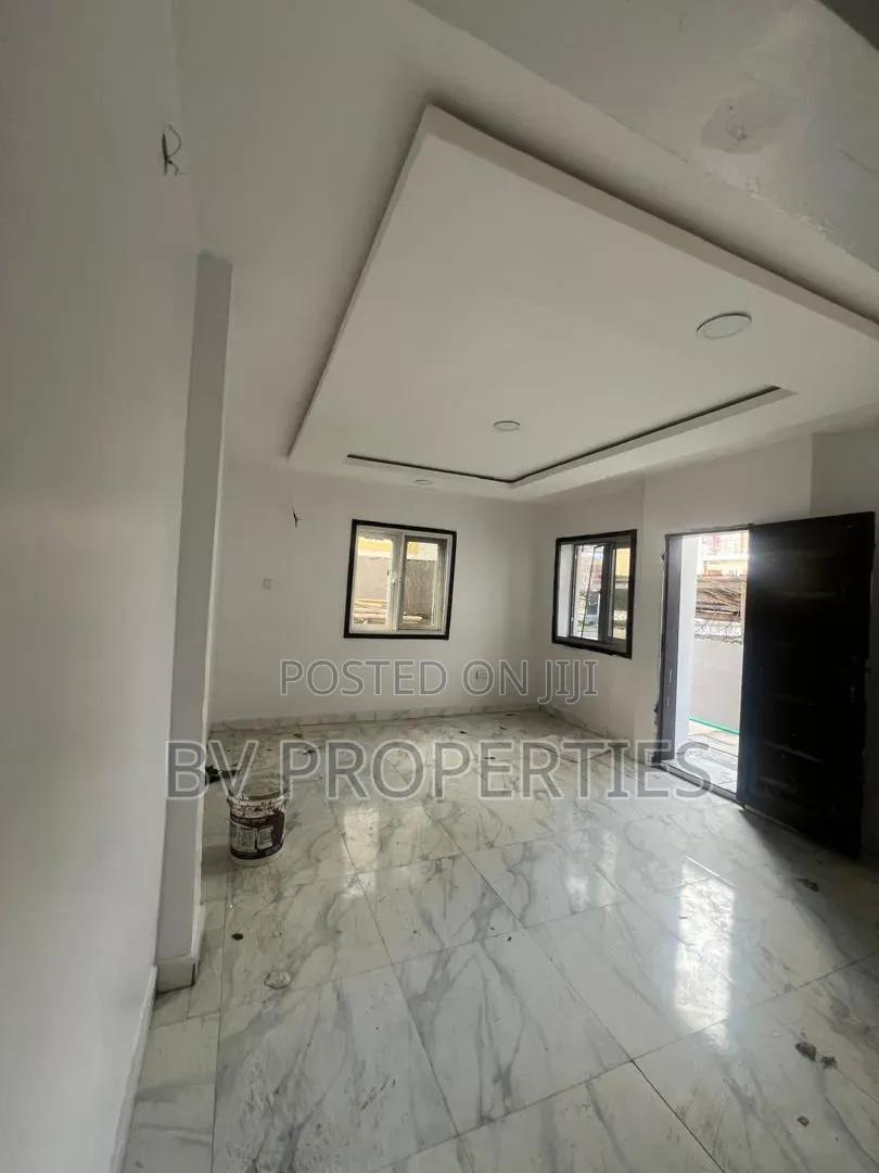 Mini Flat in Osapa london for rent in Osapa london