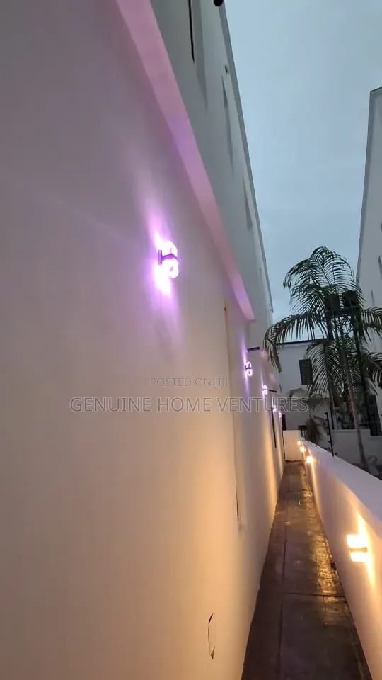 4bdrm Duplex in Sangotedo for sale in Sangotedo