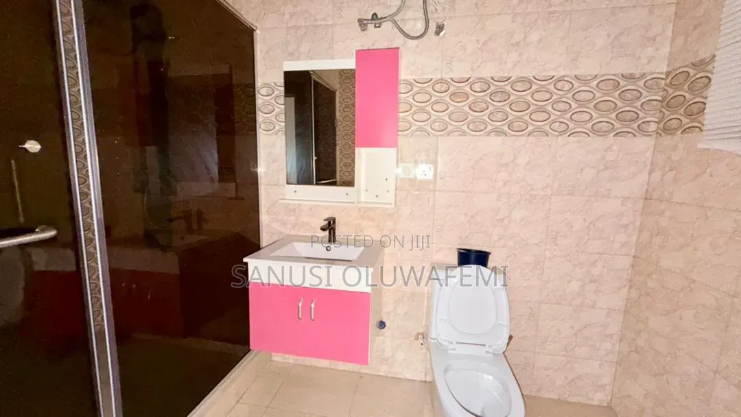 5bdrm Duplex in Parkview Estate for rent in Parkview Estate