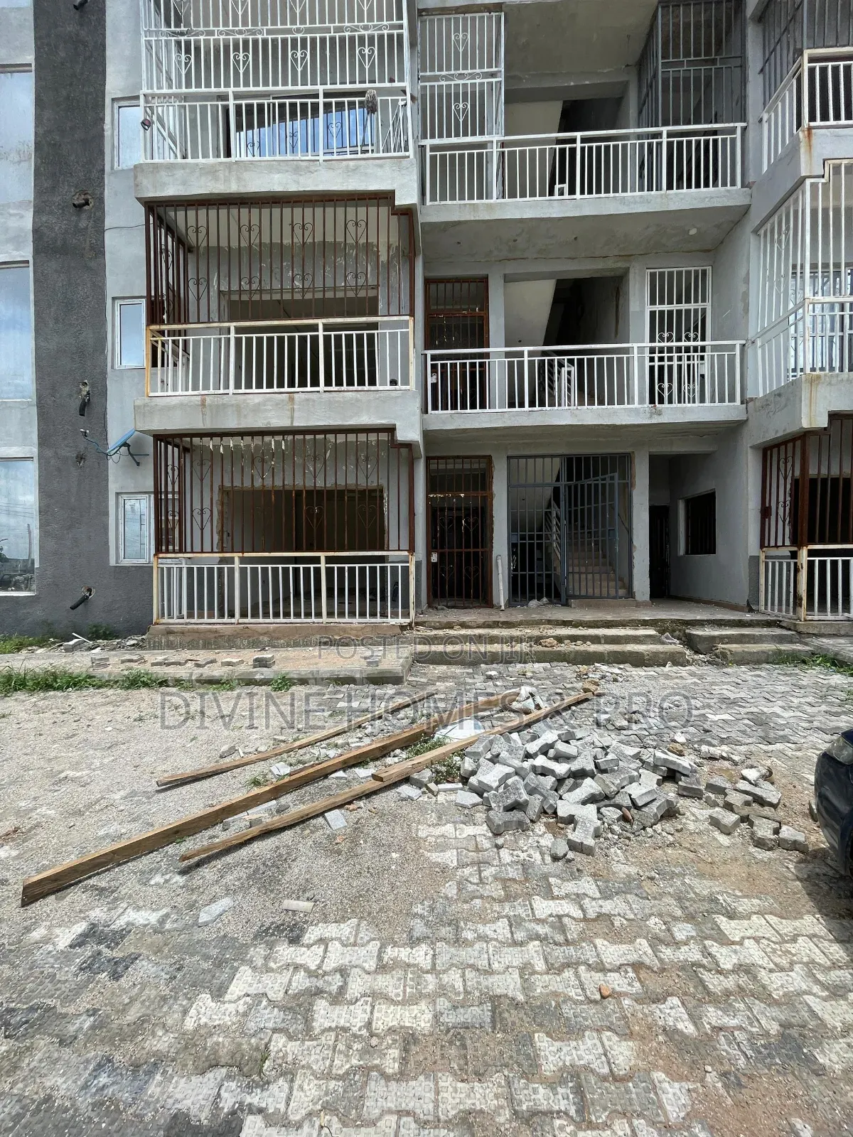 2bdrm Block of Flats in Kubwa for sale in Kubwa
