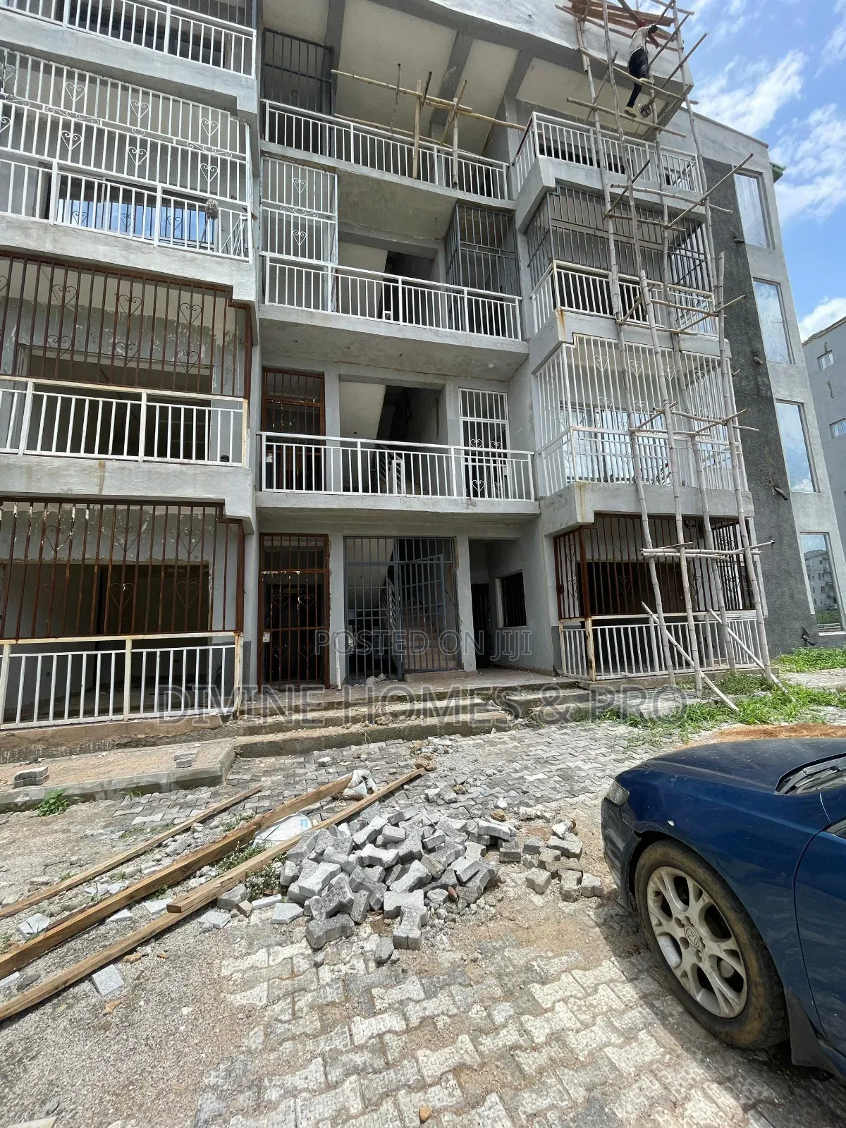 3bdrm Block of Flats in Kubwa for sale in Kubwa