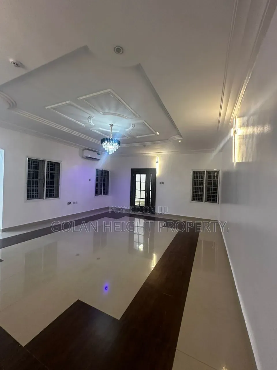 4bdrm Townhouse / Terrace in Diplomatic City Zone, Katampe Extension in Katampe Extension