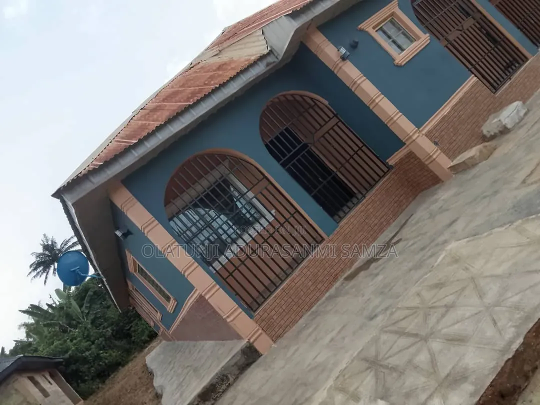 4bdrm Bungalow in Akinyele for sale in Akinyele