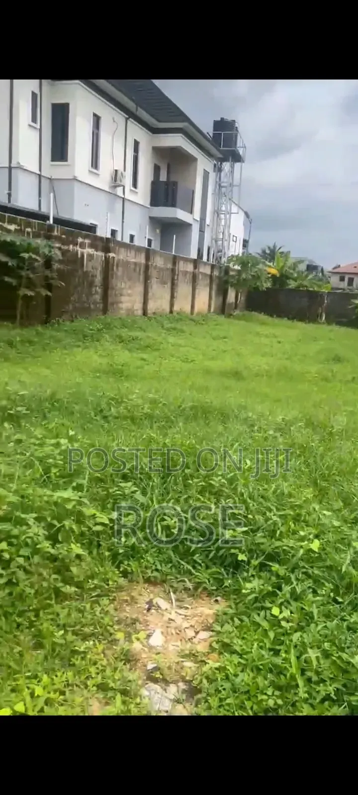 Land With Incomplete House in Uyo