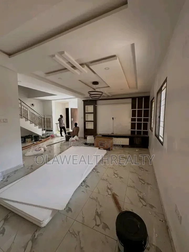 4bdrm Duplex in Life Camp for rent in Life Camp