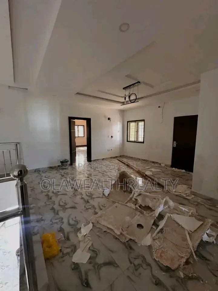 4bdrm Duplex in Life Camp for rent in Life Camp