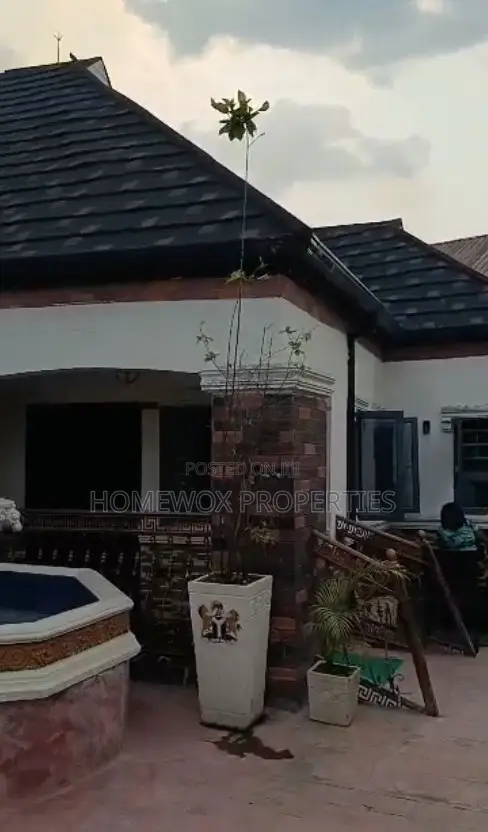 4bdrm Bungalow in Rumuahalu for sale in Rumuahalu