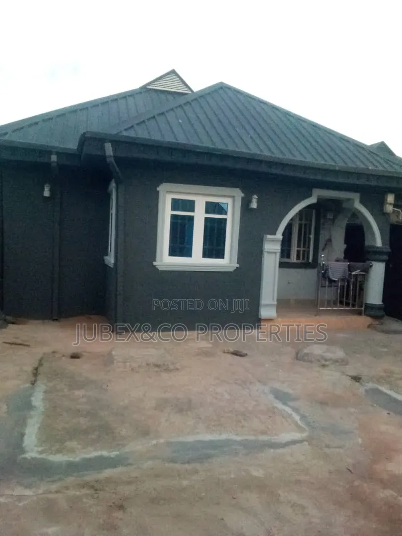 2bdrm Block of Flats in Powerline Iyana for sale in Ado-Odo/Ota