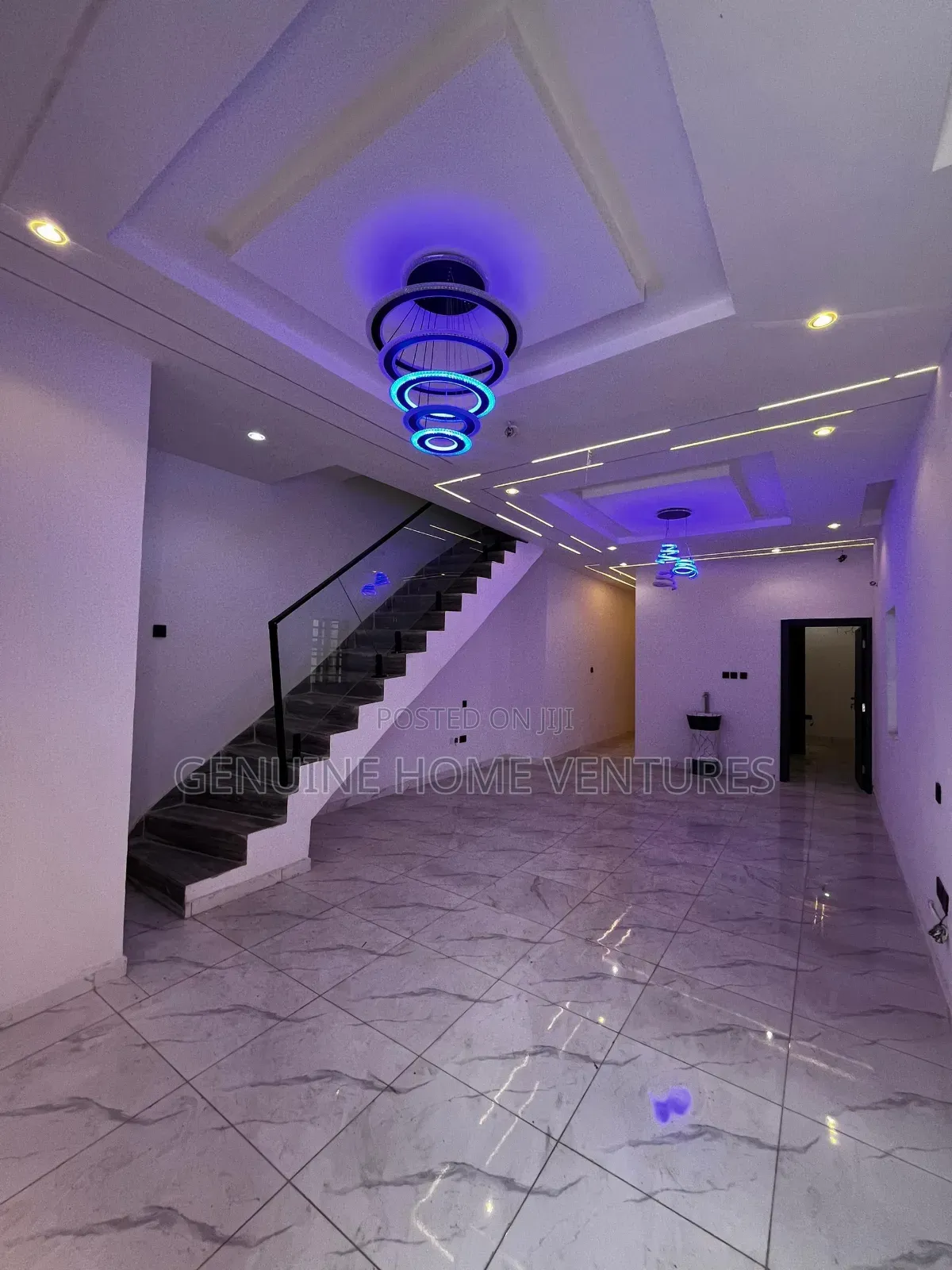 4bdrm Duplex in Sabo / Yaba for sale in Sabo / Yaba