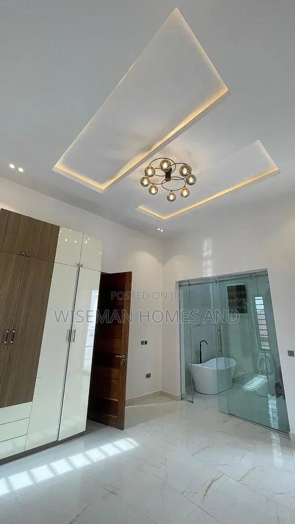 4bdrm Duplex in Idaho Agungi Lekki, Idado for rent in Idado