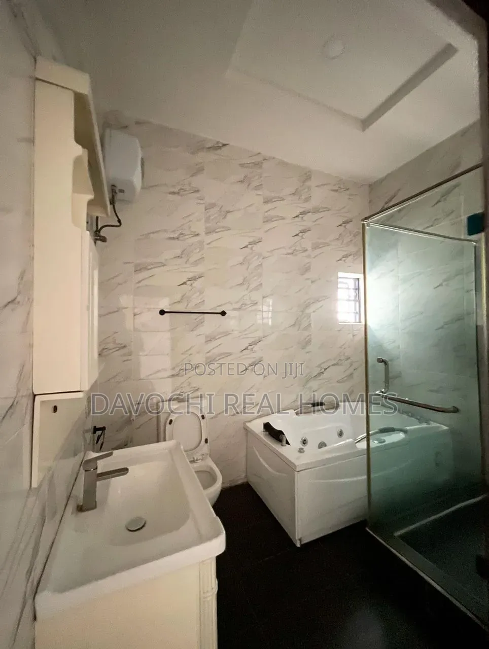 4bdrm Duplex in Lekki Phase 1 for rent in Lekki Phase 1
