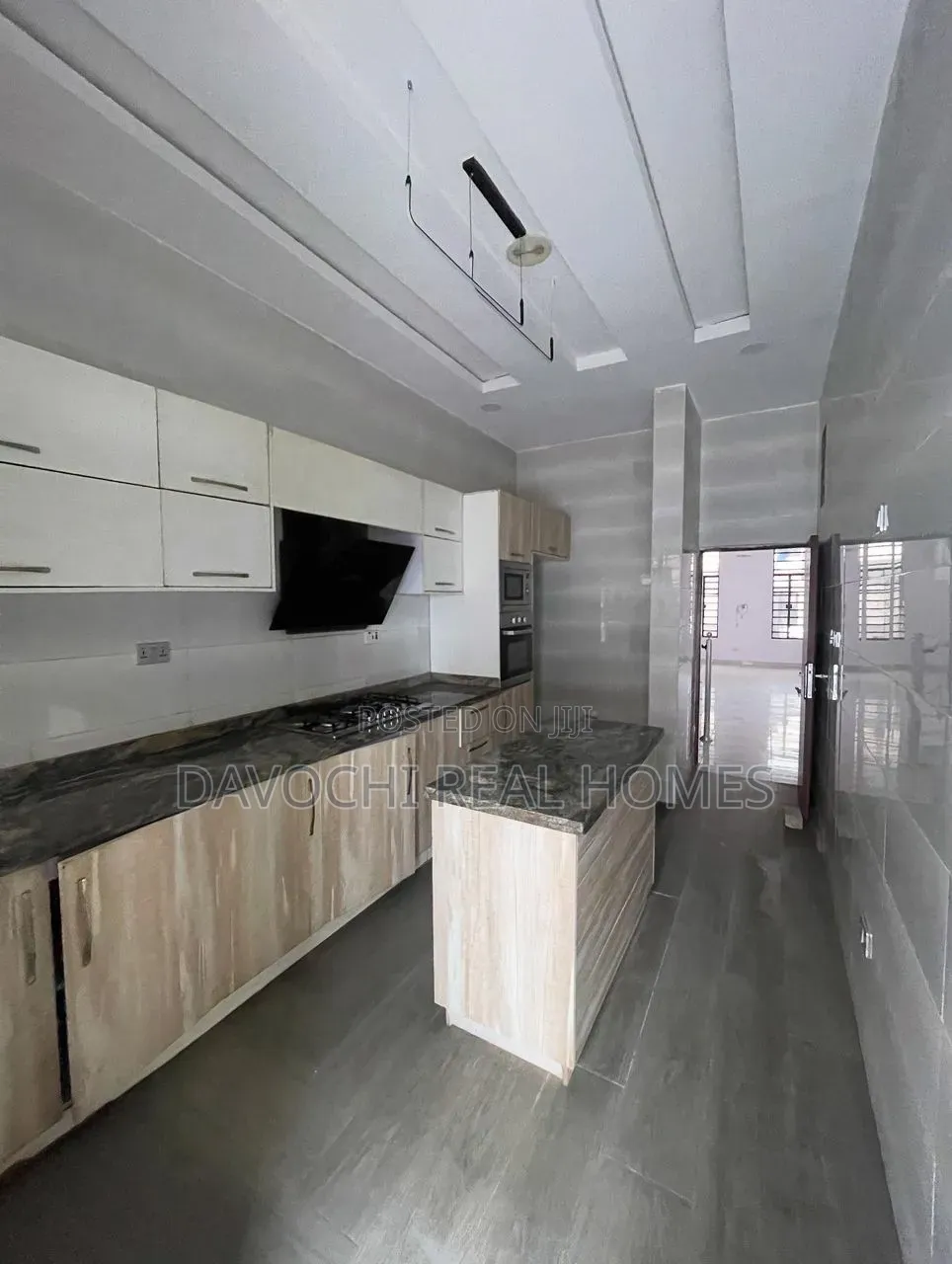 4bdrm Duplex in Lekki Phase 1 for rent in Lekki Phase 1