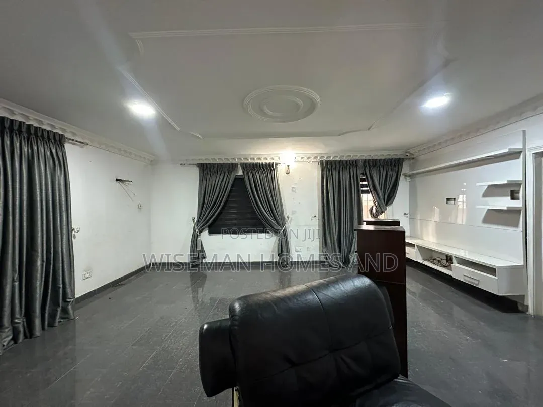 4bdrm Duplex in Megamound Estate, Ikota for rent in Ikota