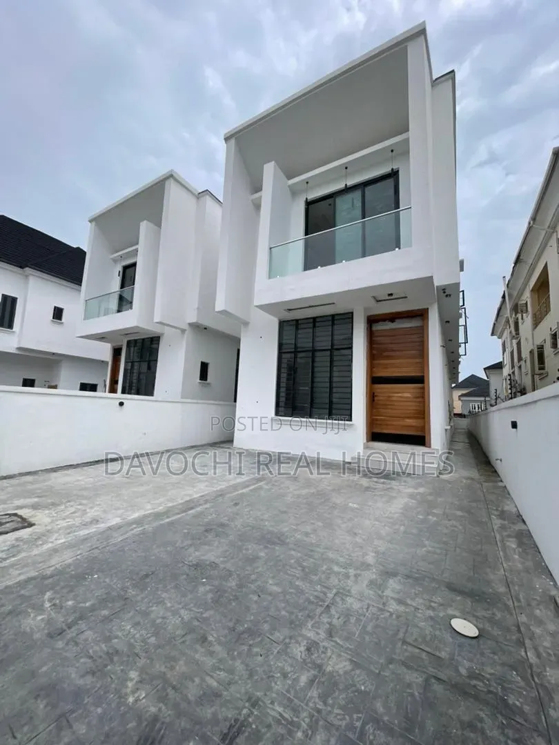 5bdrm Duplex in Osapa london for sale in Osapa london