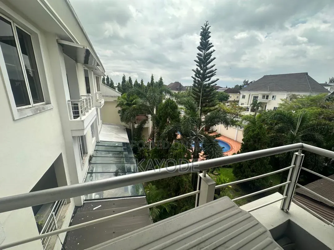 4bdrm Townhouse / Terrace in Dew Of Hermon, Banana Island for rent in Banana Island