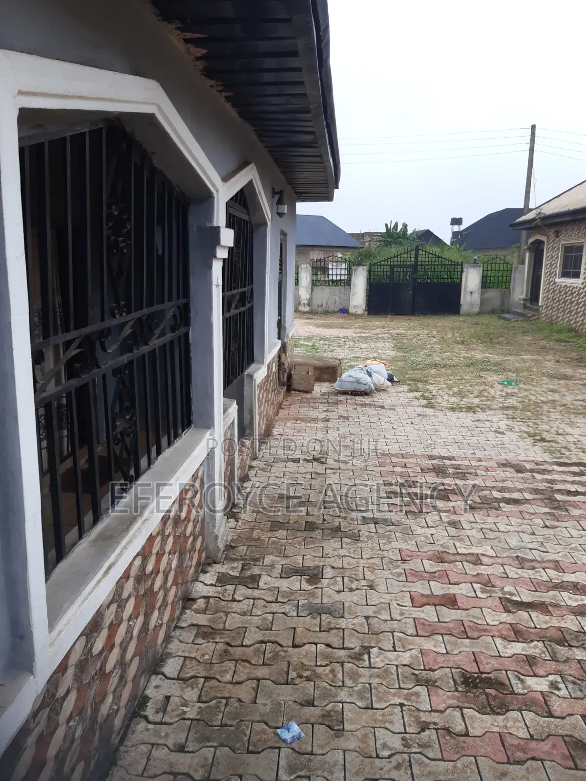 1bdrm Room & Parlour in Agbor Road Bypass Benin City for rent in Benin City