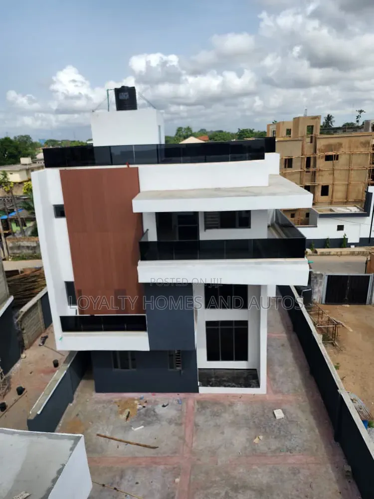 4bdrm Duplex in Egbeda for sale in Egbeda