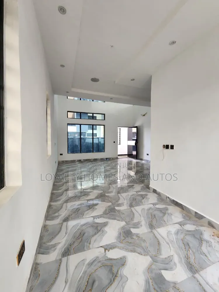 4bdrm Duplex in Egbeda for sale in Egbeda