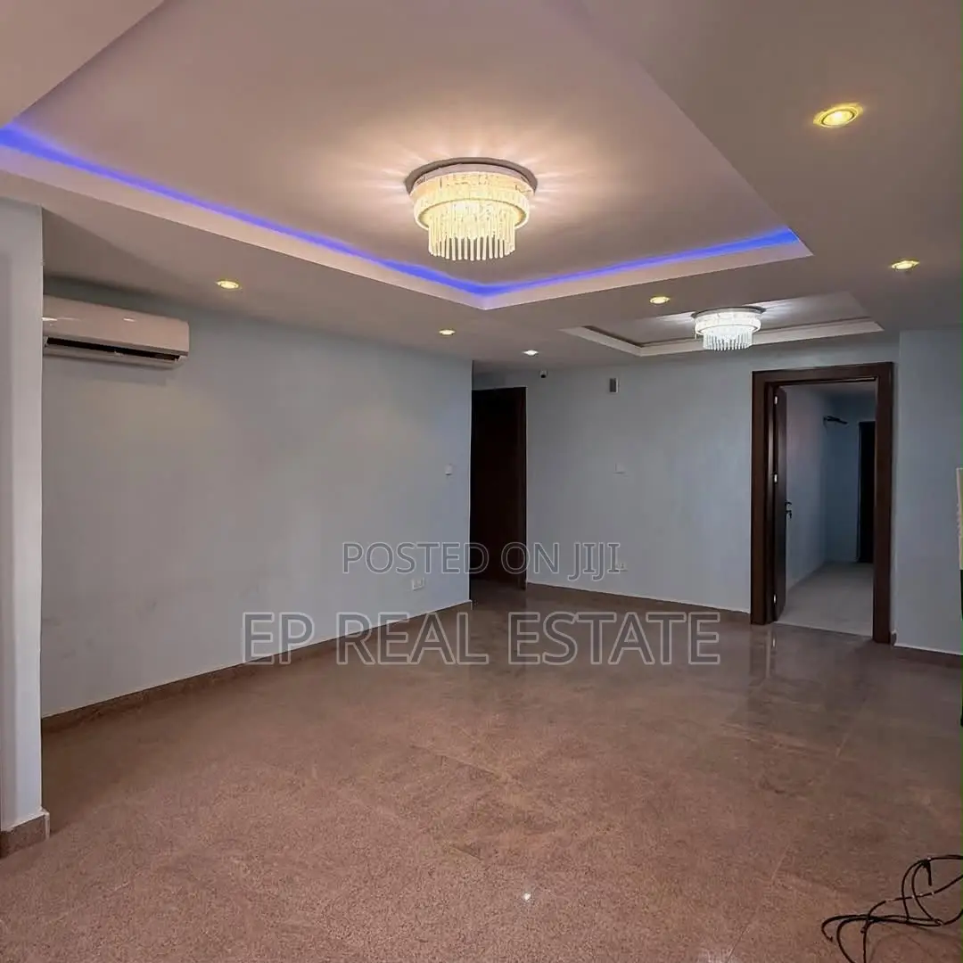 3bdrm Apartment in Garki for sale in Garki