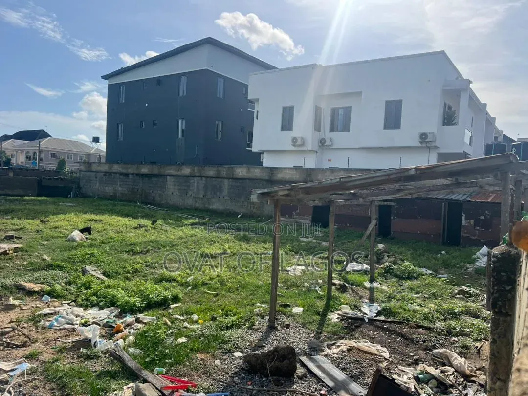 1075 SQM Residential Land in Ado / Ajah