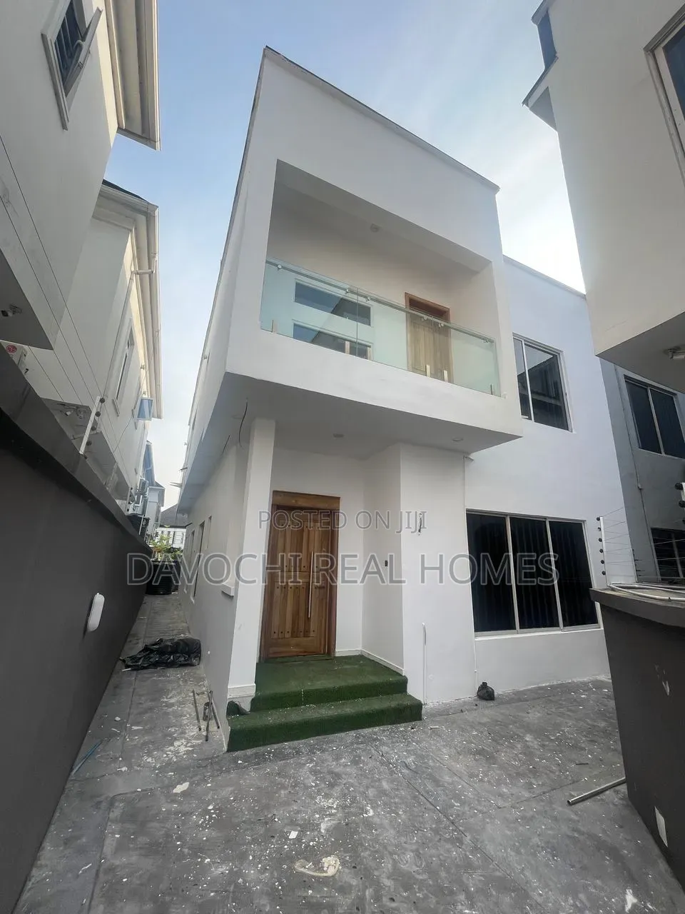 4bdrm Duplex in Lekki Phase 1 for rent in Lekki Phase 1