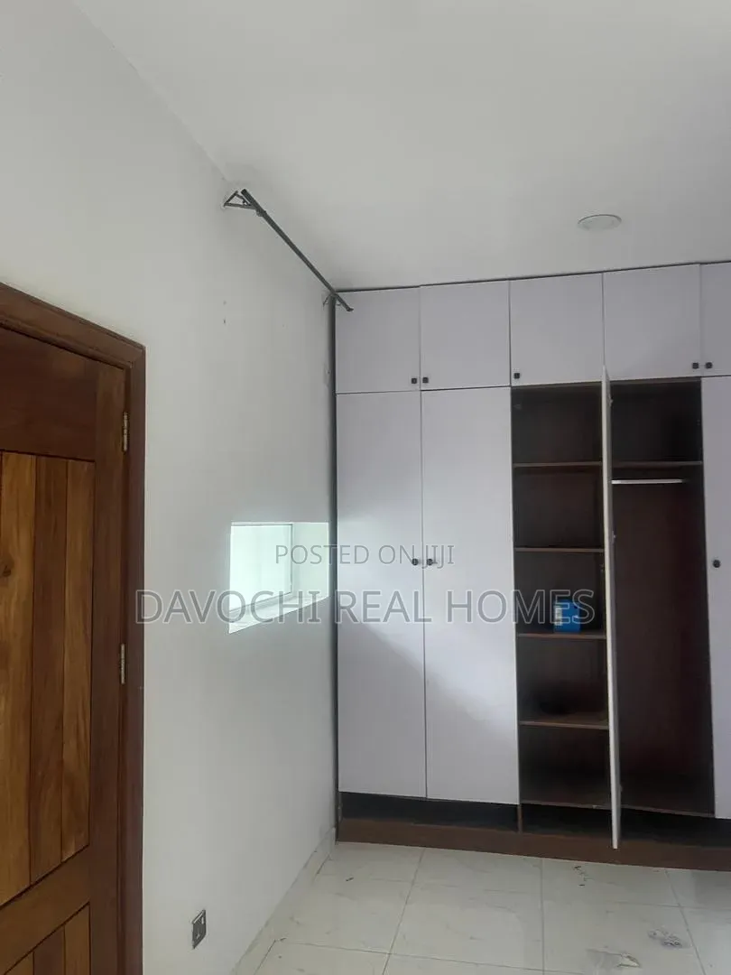 4bdrm Duplex in Lekki Phase 1 for rent in Lekki Phase 1