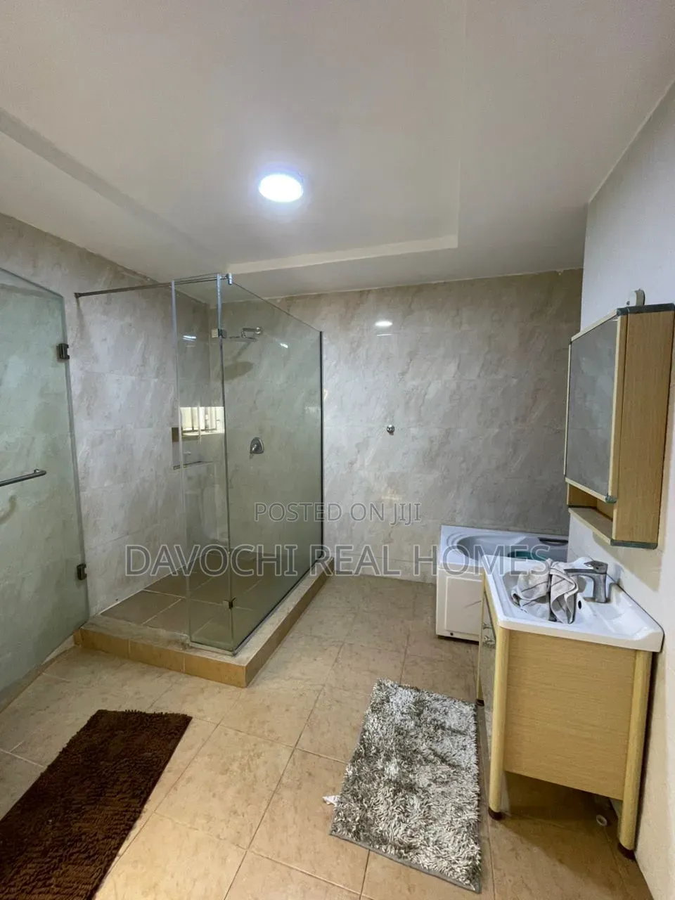 Furnished 4bdrm Apartment in Lekki Phase 1 for rent in Lekki Phase 1