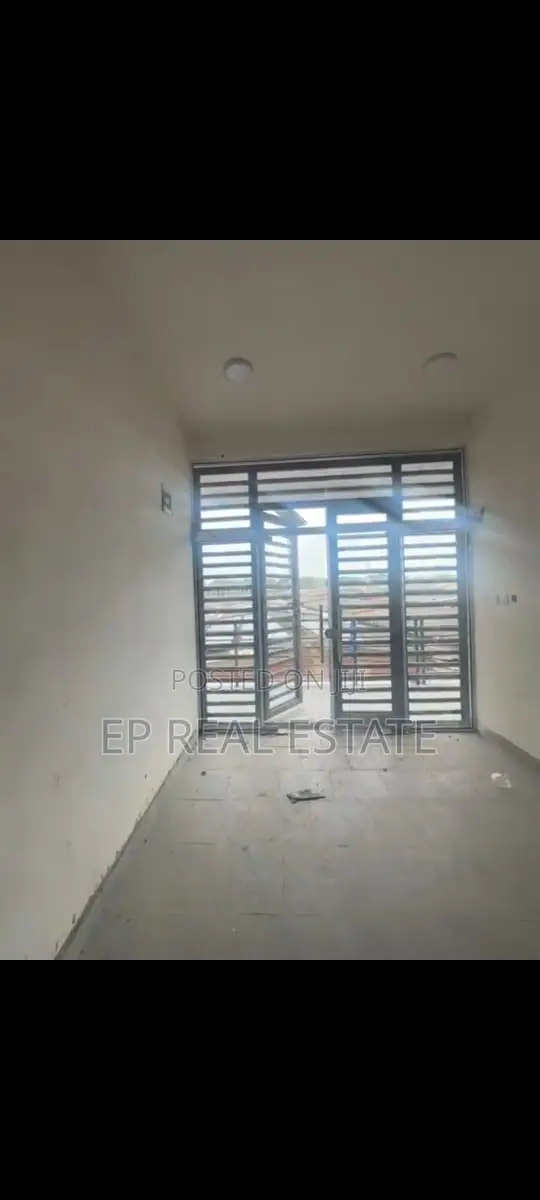 Shop Space in Wuse