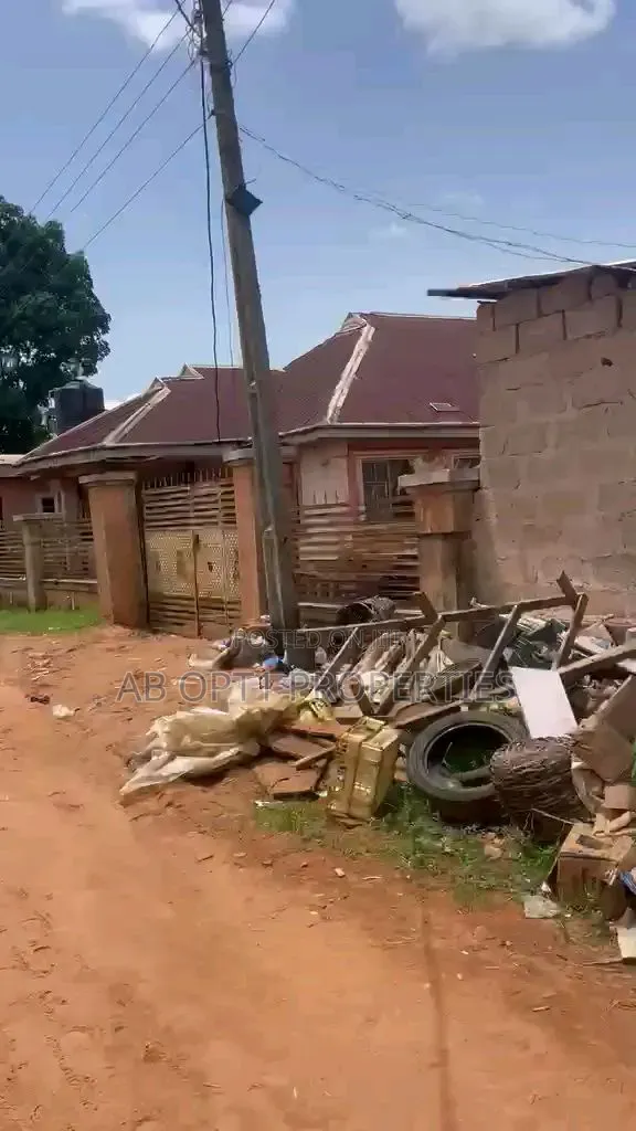 50ft by 100ft Along Egbiri/Okhuoromi Road for Sale in Benin City