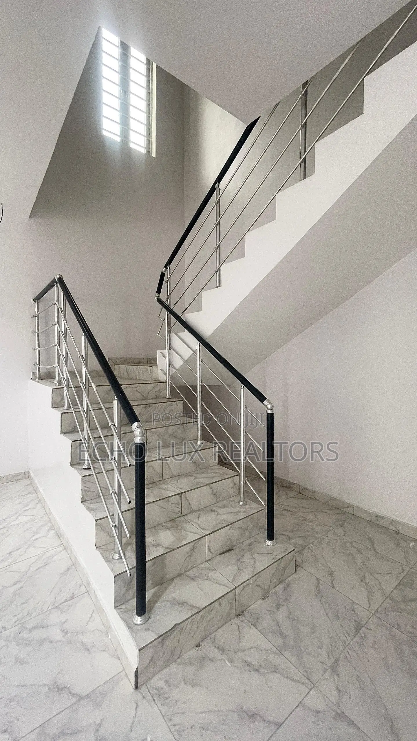 Furnished 5bdrm Duplex in Ikota for rent in Ikota