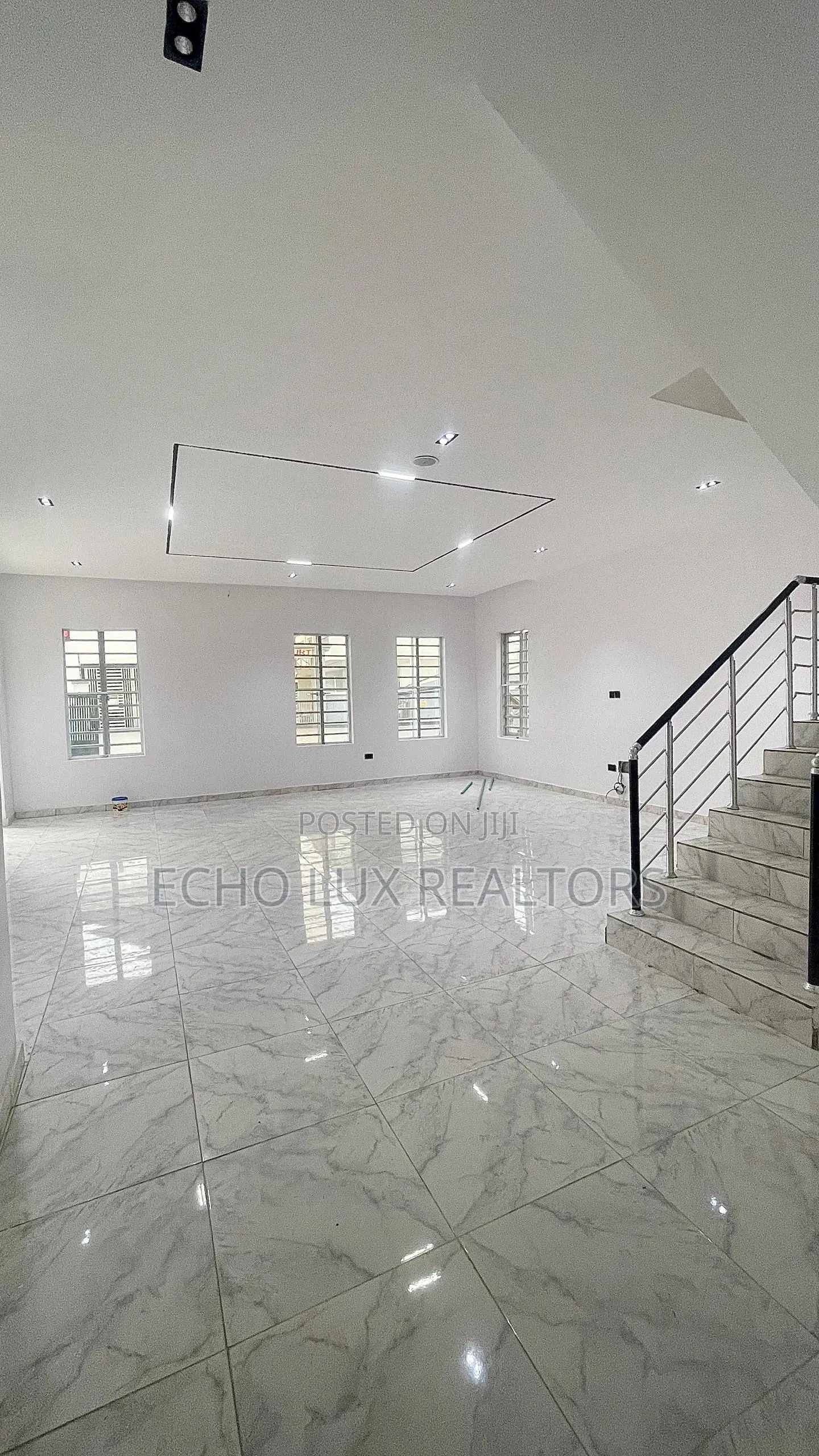 Furnished 5bdrm Duplex in Ikota for rent in Ikota