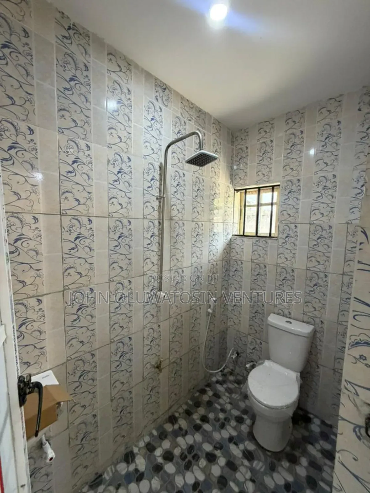 2bdrm Block of Flats in Akala Estate, Akobo for rent in Akobo
