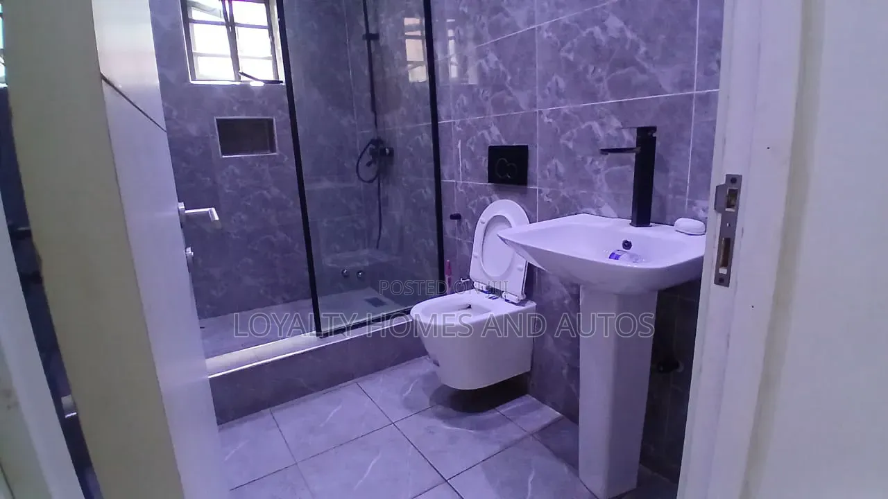 3bdrm House in Lekki Phase 1 for rent in Lekki Phase 1