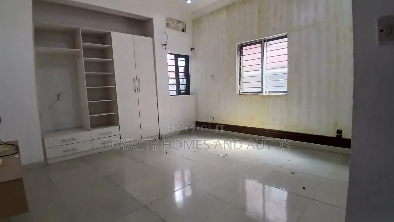 3bdrm House in Lekki Phase 1 for rent in Lekki Phase 1