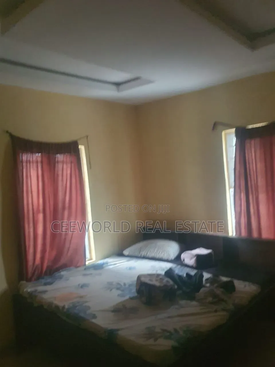 3bdrm Bungalow in Moganna Estate Elebu, Akala Express for rent in Akala Express