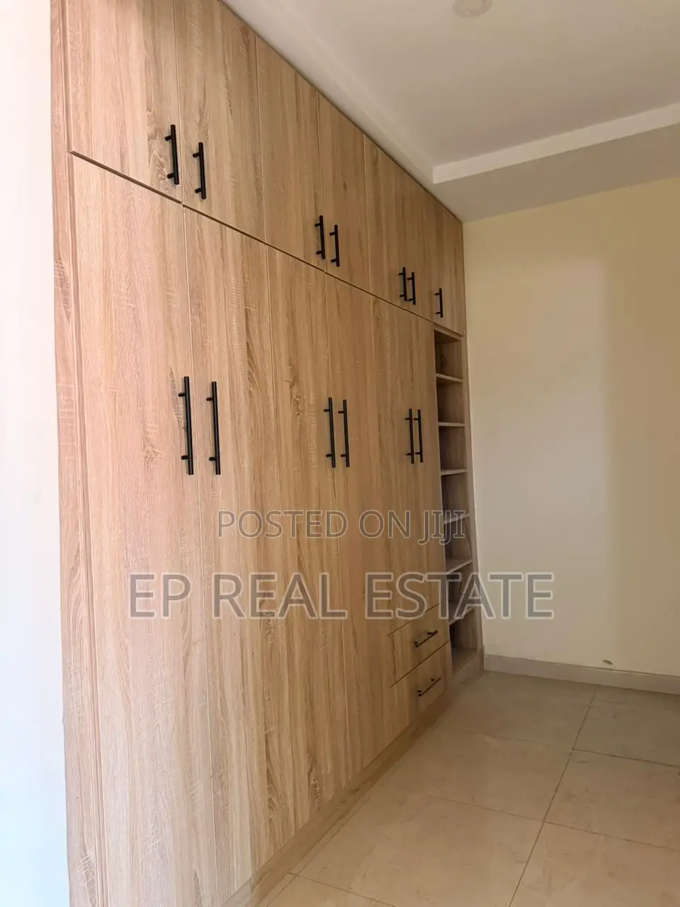 4bdrm Duplex in Maitama for sale in Maitama