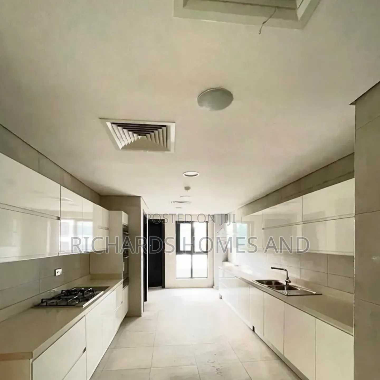 4bdrm Apartment in Old Ikoyi for rent in Old Ikoyi
