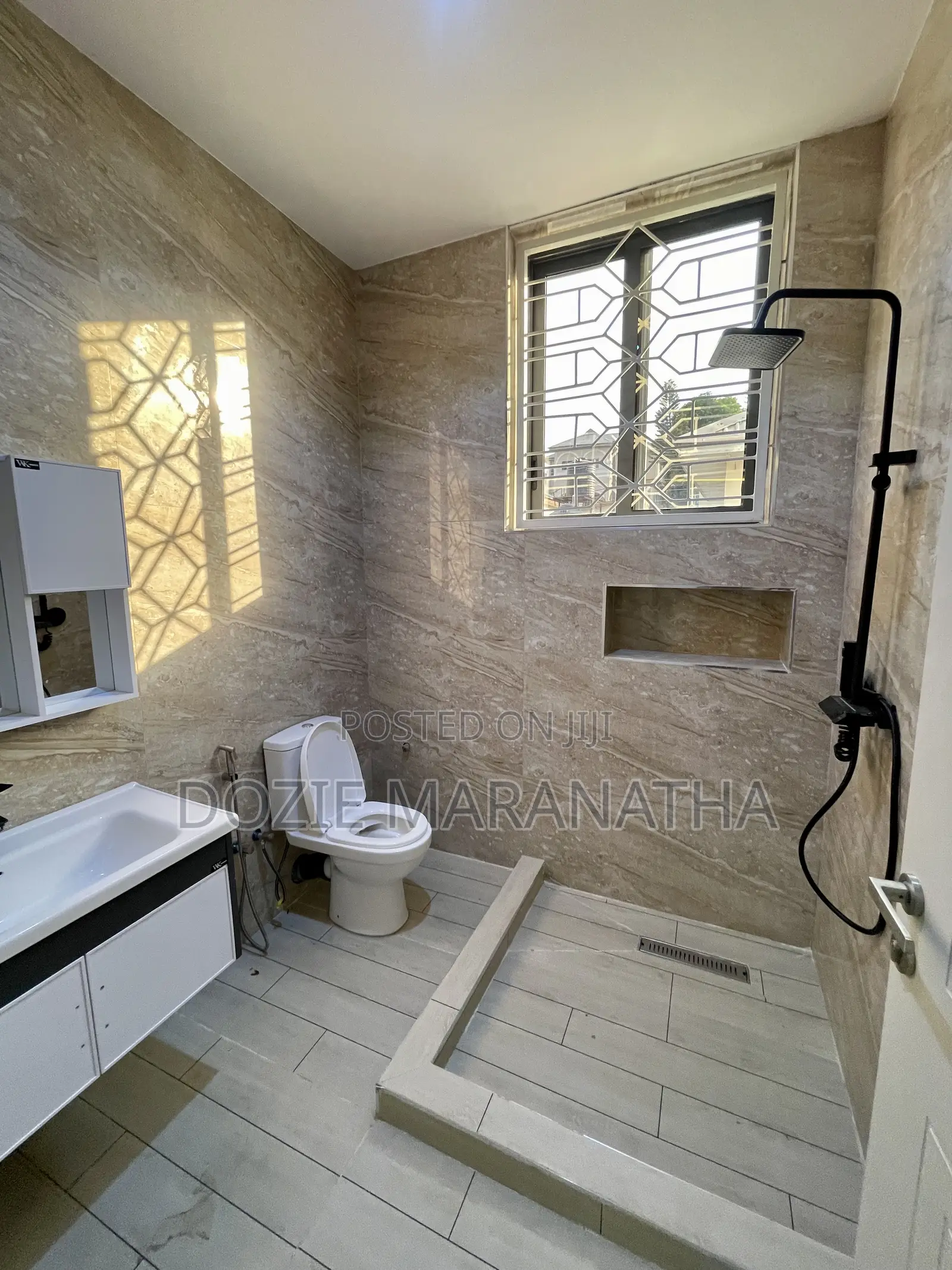 5bdrm House in Gwarinpa for sale in Gwarinpa