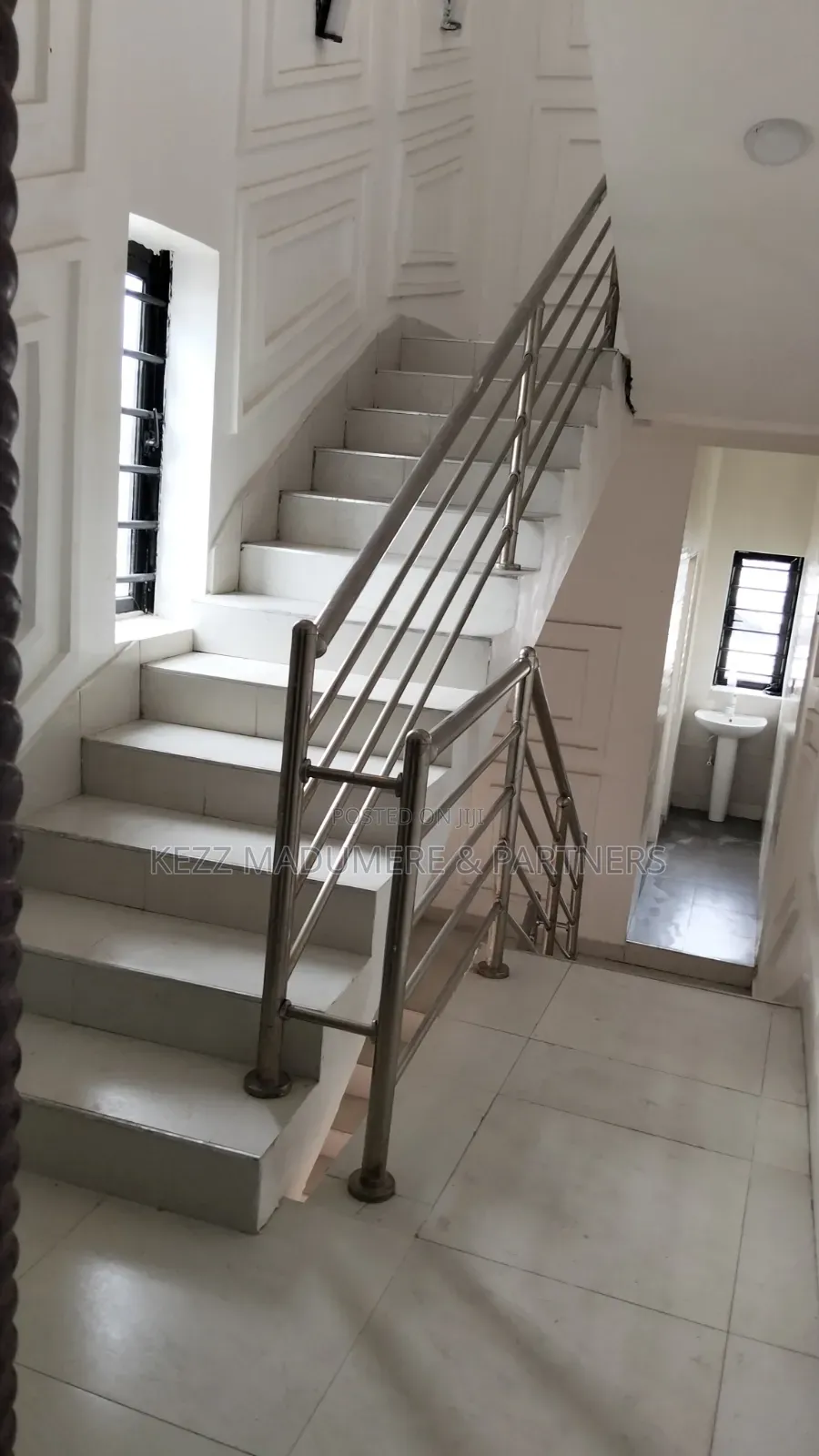 To Let : Semi Furnished 1st Floor Shop at Choba in Choba