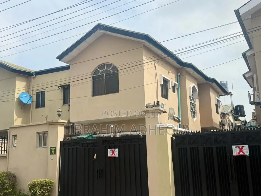 4bdrm Duplex in Lekki-Phase-1 for sale in Lekki Phase 1