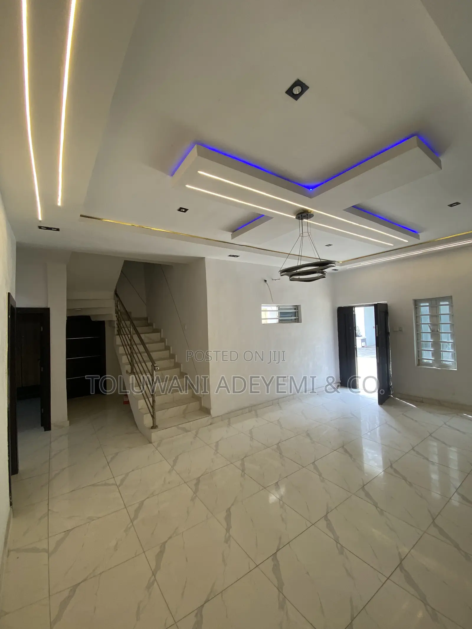 4bdrm Townhouse / Terrace in Ajah, Lekki, Abraham Adesanya Estate in Abraham Adesanya Estate