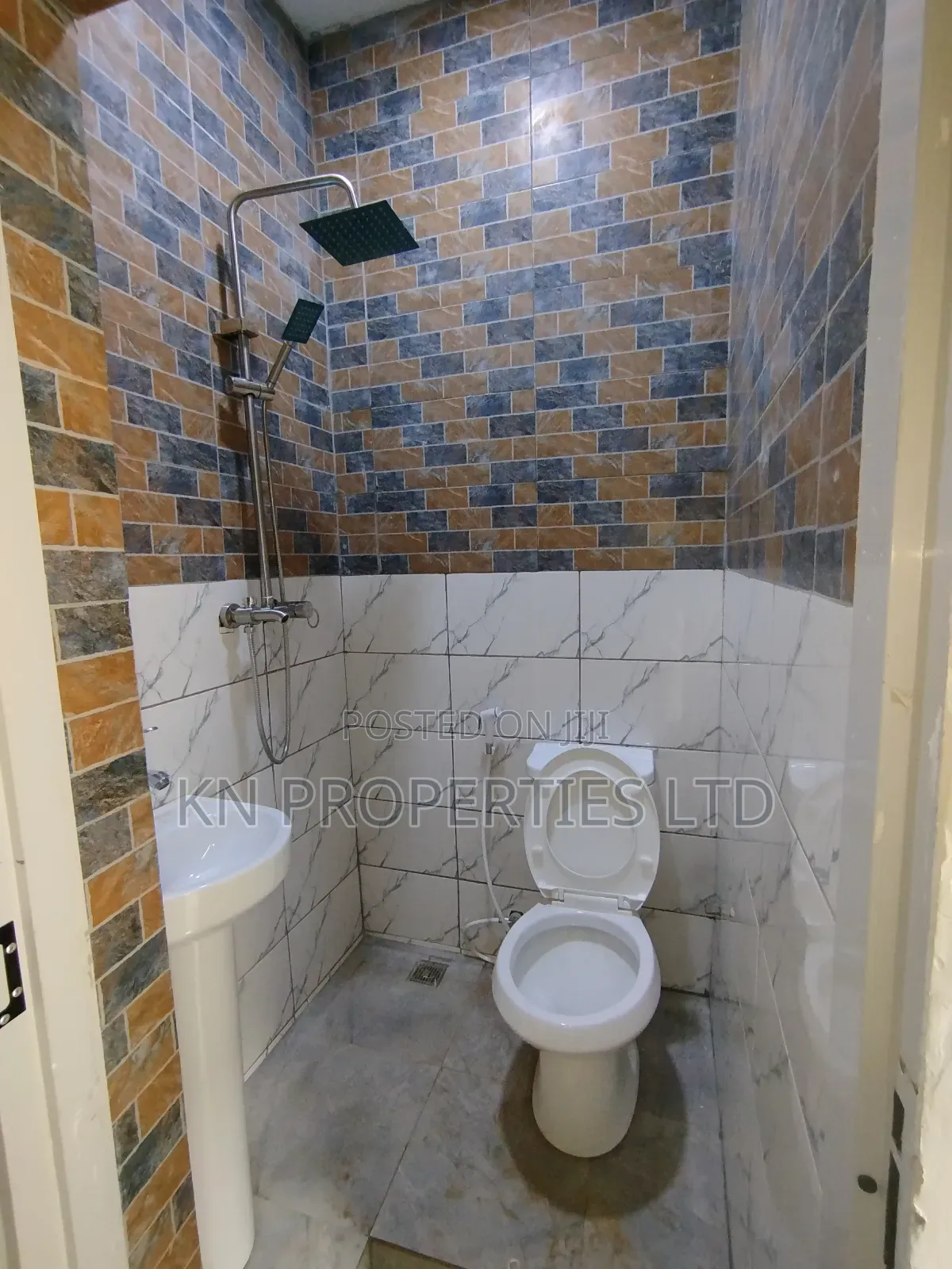 1bdrm Bedsitter in Self-Contained, Gaduwa for rent in Gaduwa