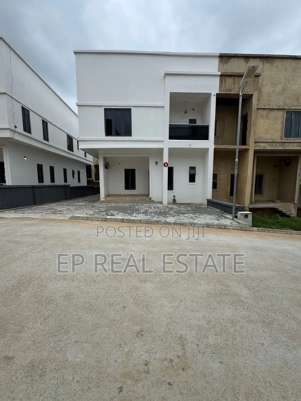 4bdrm Duplex in Apo District for rent in Apo District
