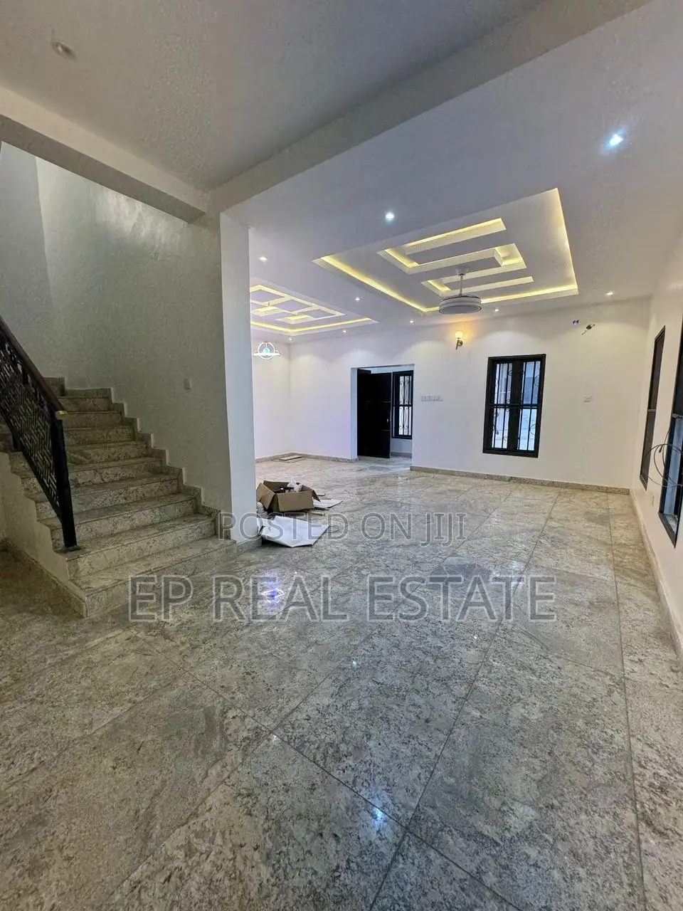 4bdrm Duplex in Apo District for rent in Apo District