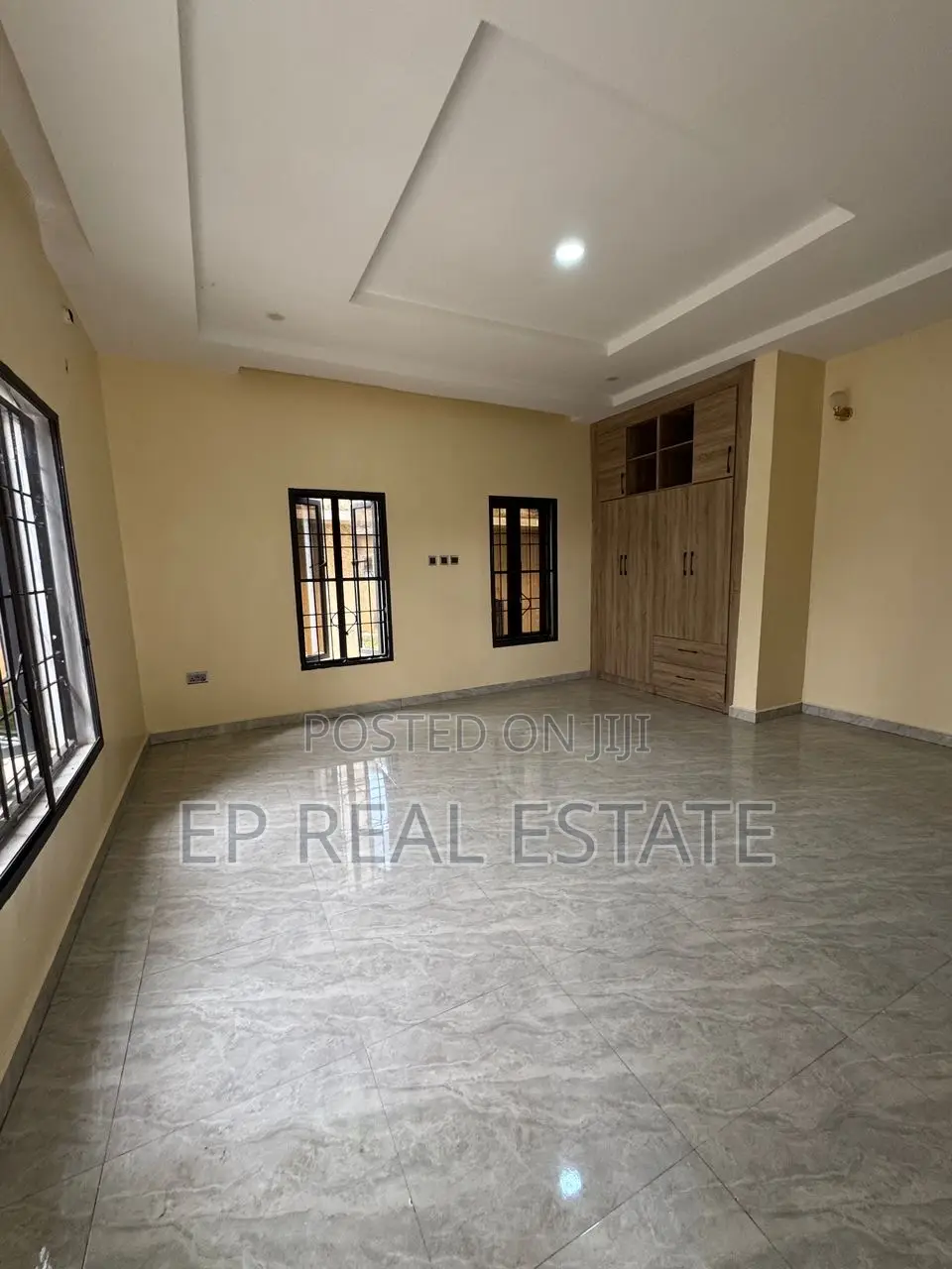 4bdrm Duplex in Apo District for rent in Apo District