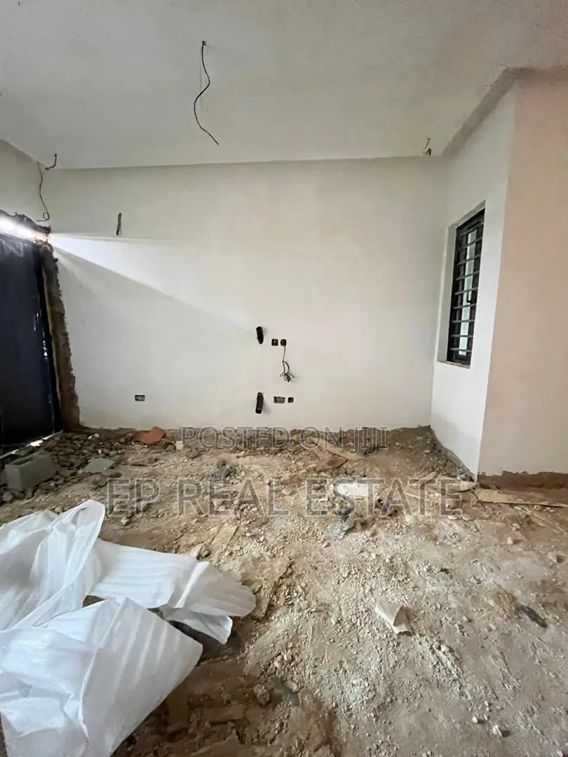 4bdrm House in Apo District for sale in Apo District