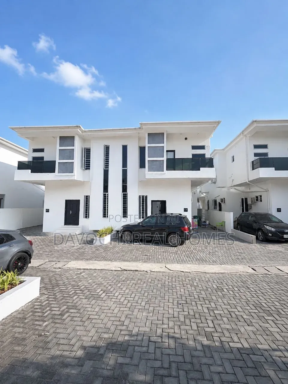 4bdrm Duplex in Lekki Phase 1 for rent in Lekki Phase 1