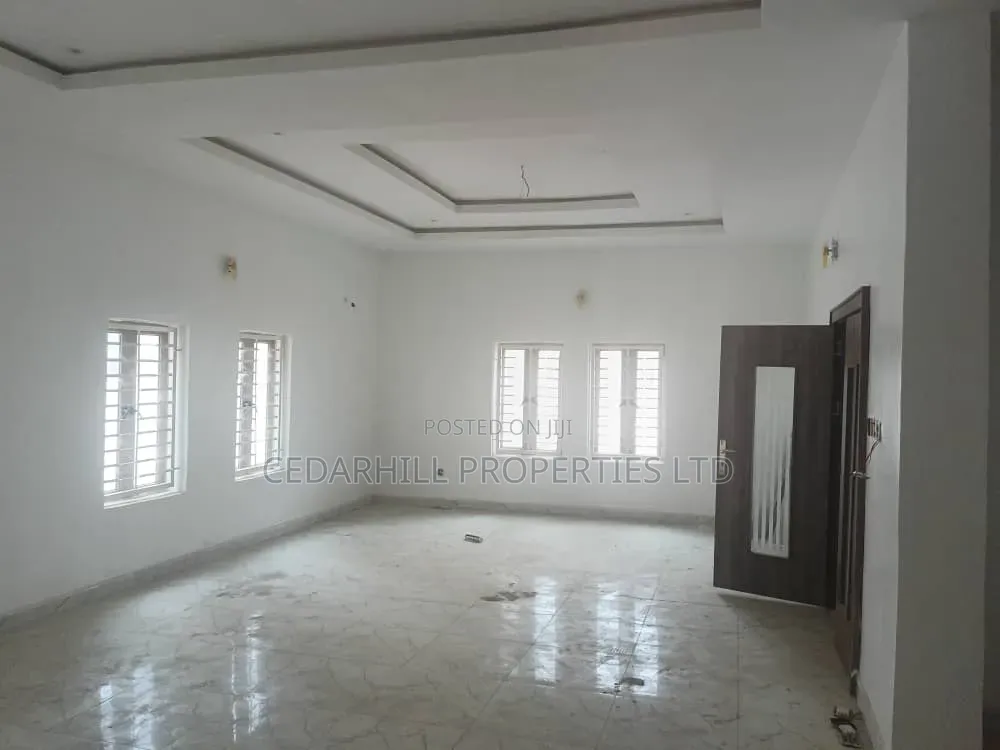 5bdrm Duplex in Efab Metropolis, Karsana for sale in Karsana