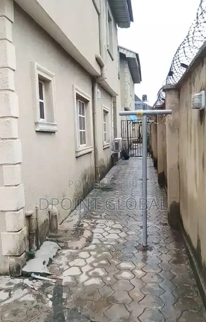 Furnished 13bdrm Duplex in Not Estate, Baruwa for sale in Baruwa